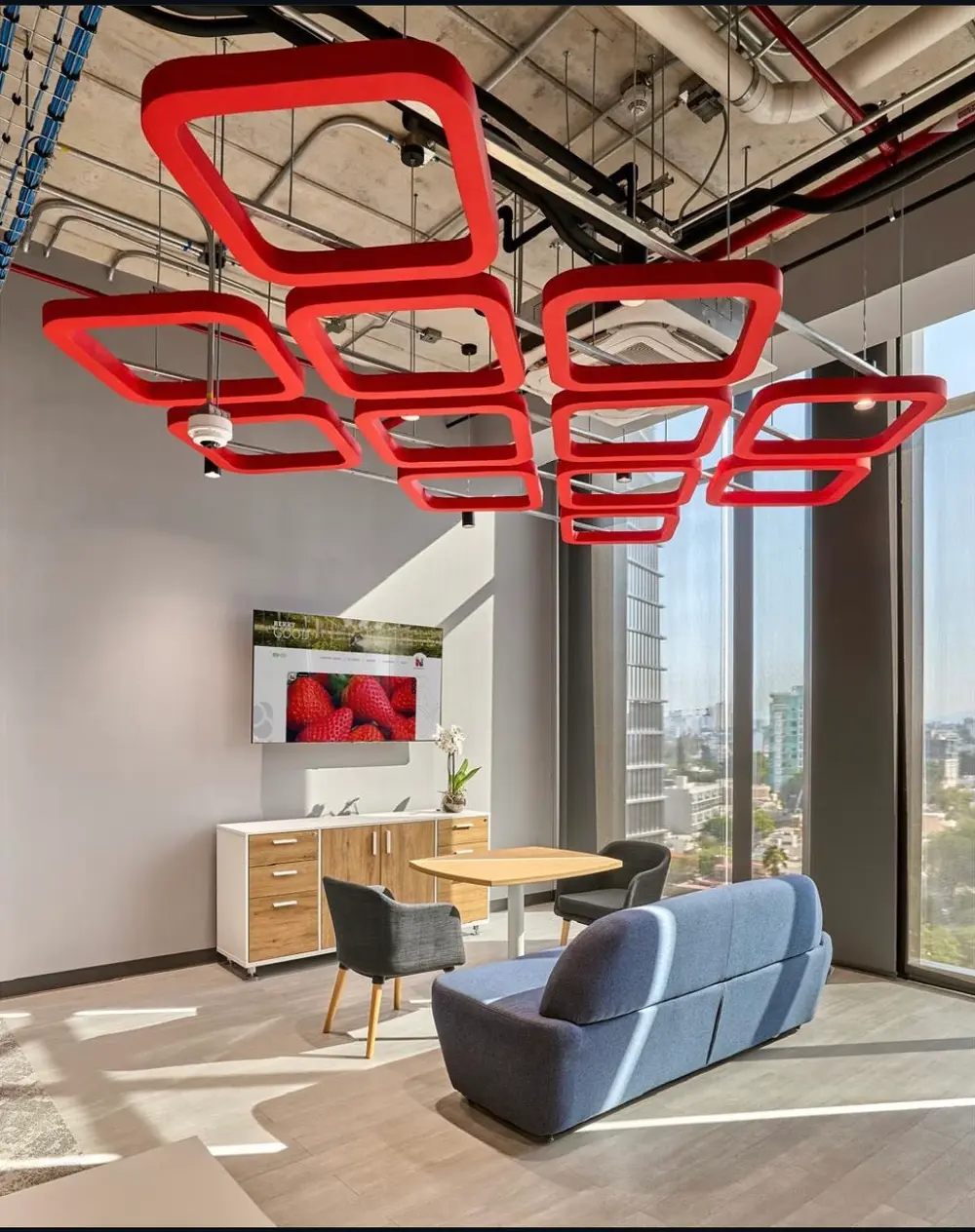 Iluminación arquitectónica en oficinas